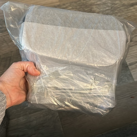 AOTA NWT Elena Vegan croc print crossbody bag‎ black - Picture 4 of 12